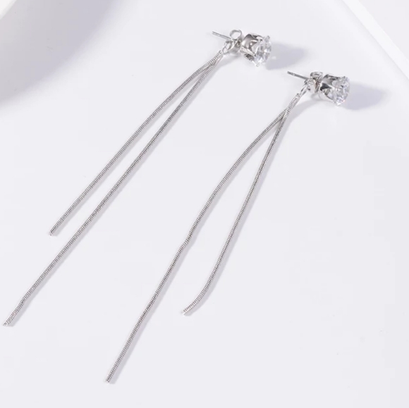 XPollyxx Post and Chain Long Earrings - Picture 2 of 4